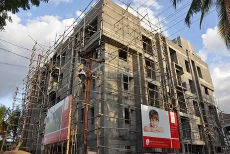 Elite Airavatham, Crawford Colony